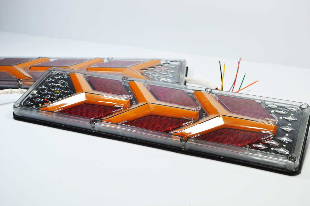 Ліхтар LED 12-24V задній до Автомобільної техніки, вантажівок, 41х13 см (Малющий поворотник) Lamborghini, фото 1