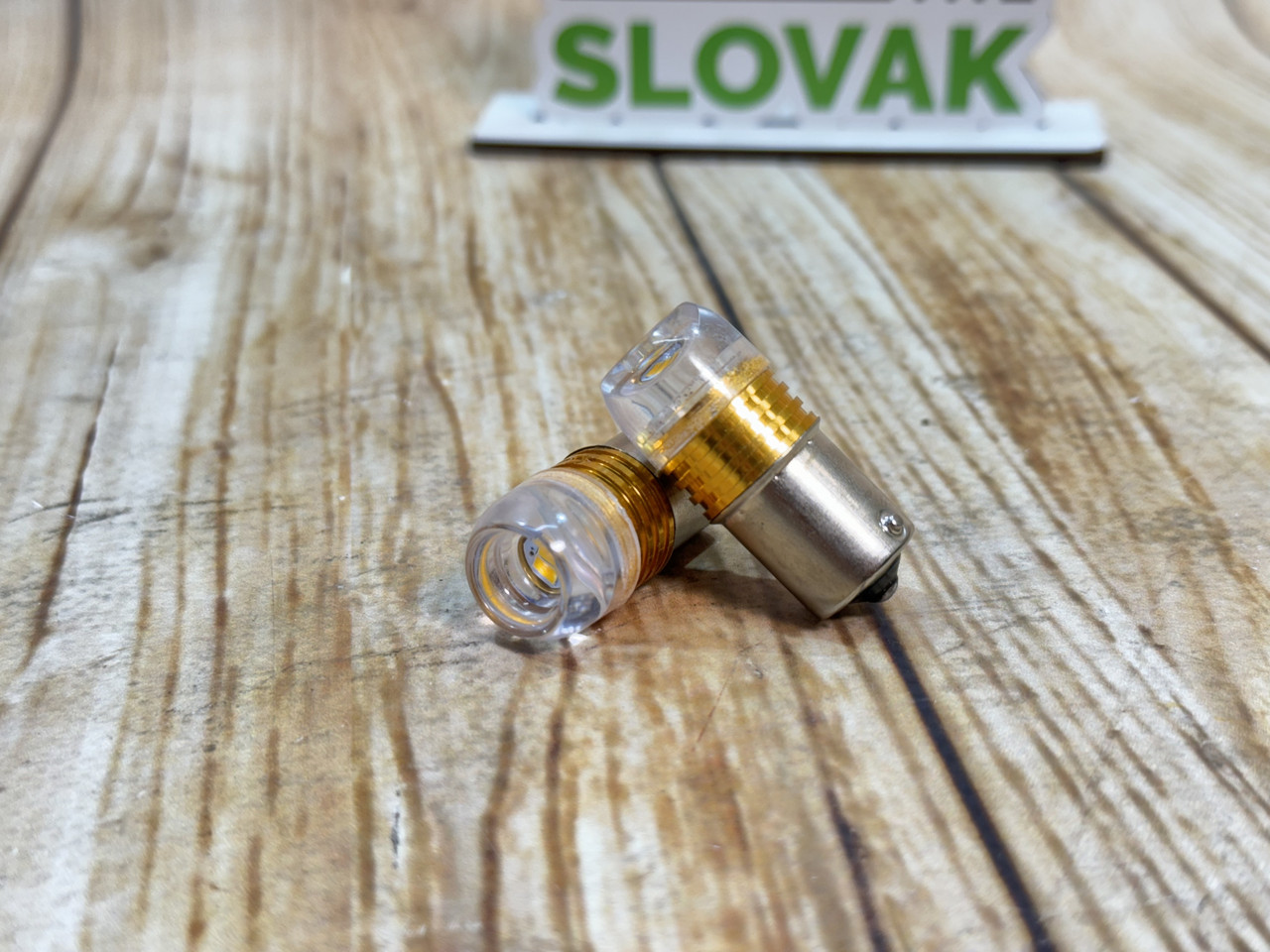 Світлодіодна лампа жовта з цоколем 1156 BA15s P21W COB силікон, фото 1