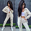 Жіночий весняний зручний прогулянковий вельветовий костюм: сорочка на кнопках та штани джогери, фото 5