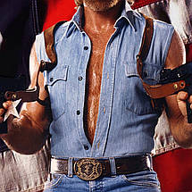 Плакат "Вторгнення в США, Чак Норріс з автоматами, Chuck Norris, Invasion U.S.A. (1985)", 45×60см, фото 2