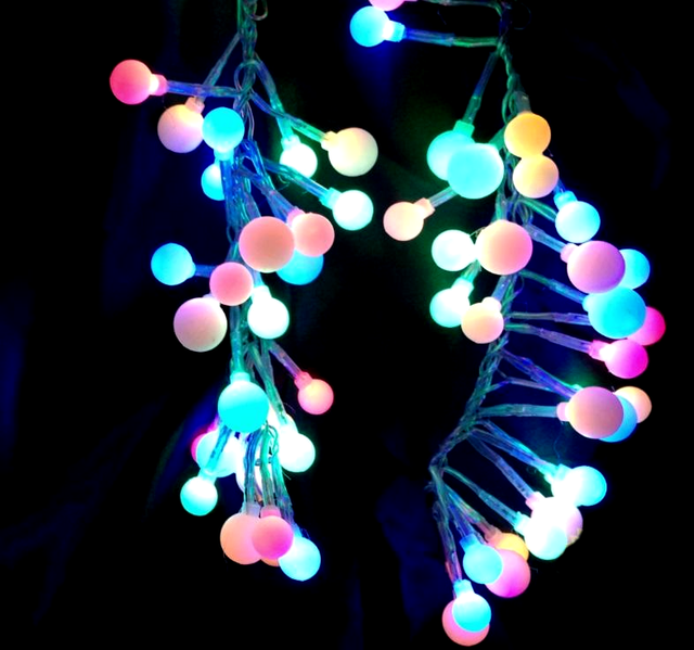 Гирлянда уличная "Спелый Виноград" шарики 3x0.3m 256 led фото