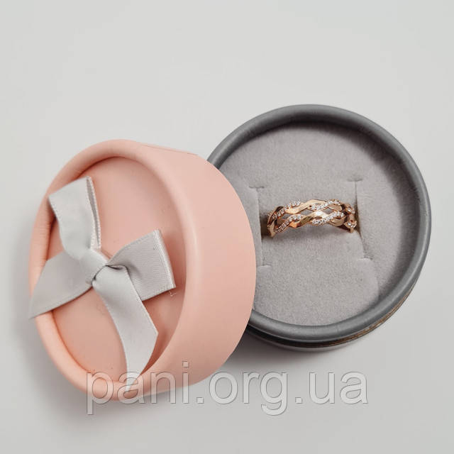 Каблучка із золота з фіанітами