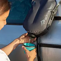М'яка ємність для води Sea To Summit Watercell X, 10 л | Міцний та компактний резервуар для походів і кемпінгу, фото 5