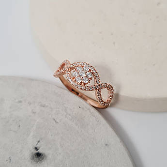 Каблучка позолочена зі срібла квітка з білими фіанітами