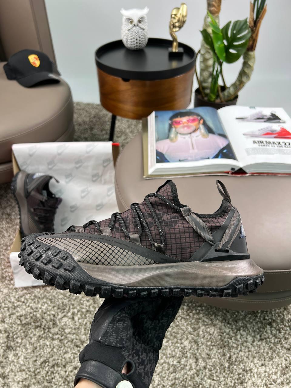 Чоловічі текстильні кросівки Nike ACG Mountain Fly Low Brown, текстильні кеди Найк коричневі. Чоловіче взуття