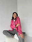 Жіночий кардиган букле з капюшоном малинового кольору 42-50, фото 4