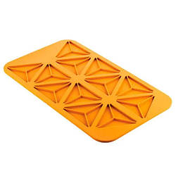 Форма для випікання Silikomart трикутник 10,3х9,5 см h0,5 см силікон (TRIANGOLO 3.0)