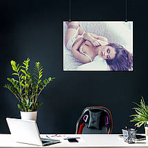 Плакат "Дівчина в білизні на дивані", 43×60см, фото 3