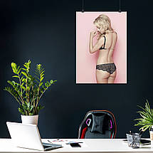 Плакат "Дівчина на рожевому фоні", 60×43см, фото 3