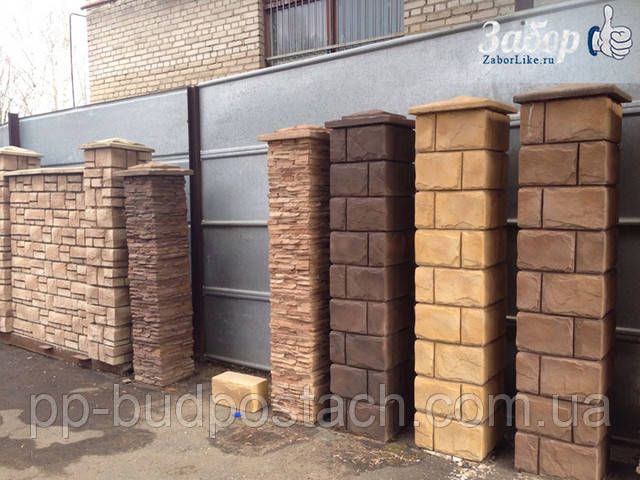 Будівництво паркану з декоративних блоків