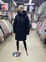 Модний пуховик у вільному стилі Towmy