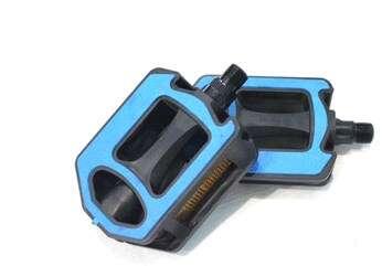 Педалі велосипедні гірські (з катафотами, пластик, гладкі HS-JD-65) KL