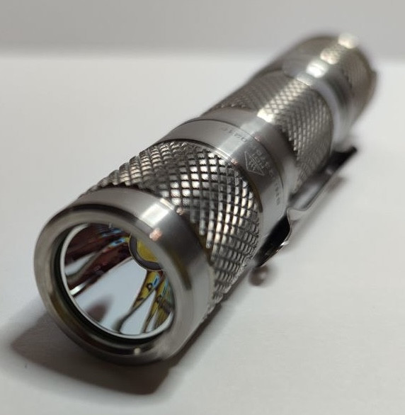 Ліхтарик кишеньковий Lumintop Tool AA3.0 Titanium діод OSRAM