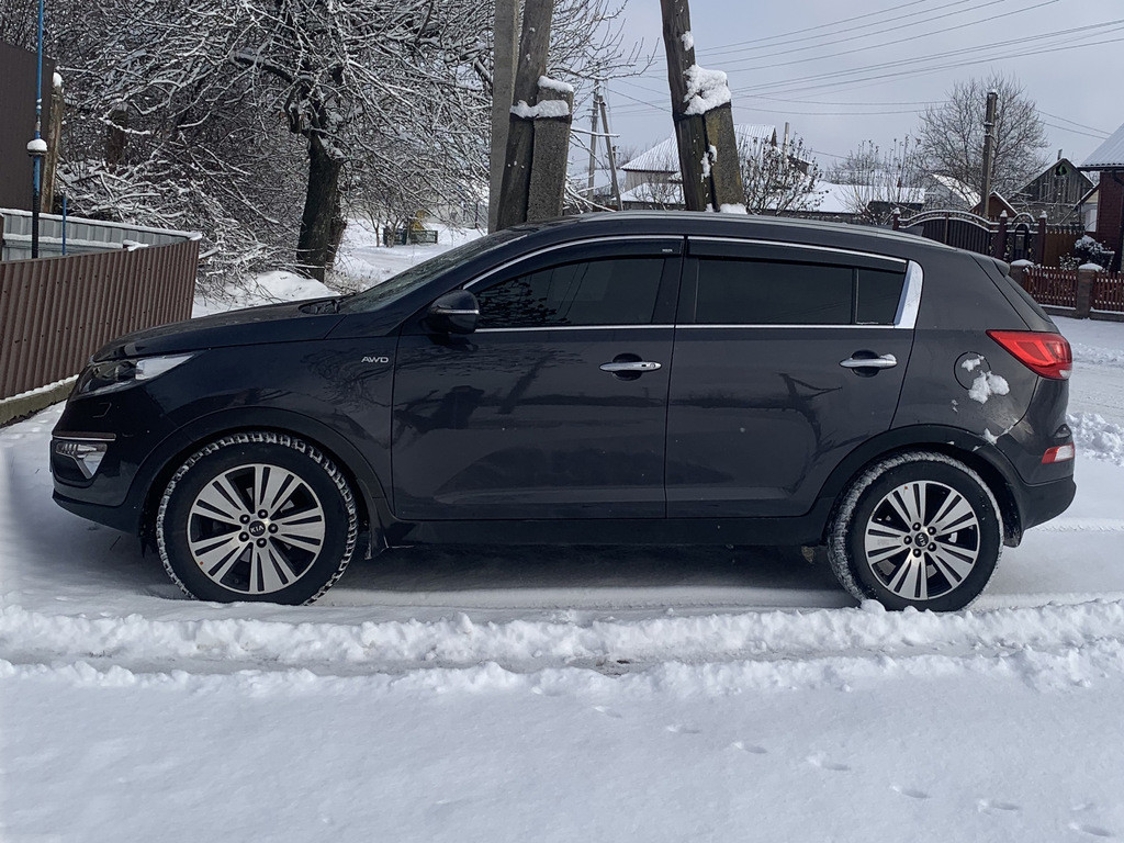 Kia Sportage 2010-2015 - вітровики з хромом (4 шт, Niken)