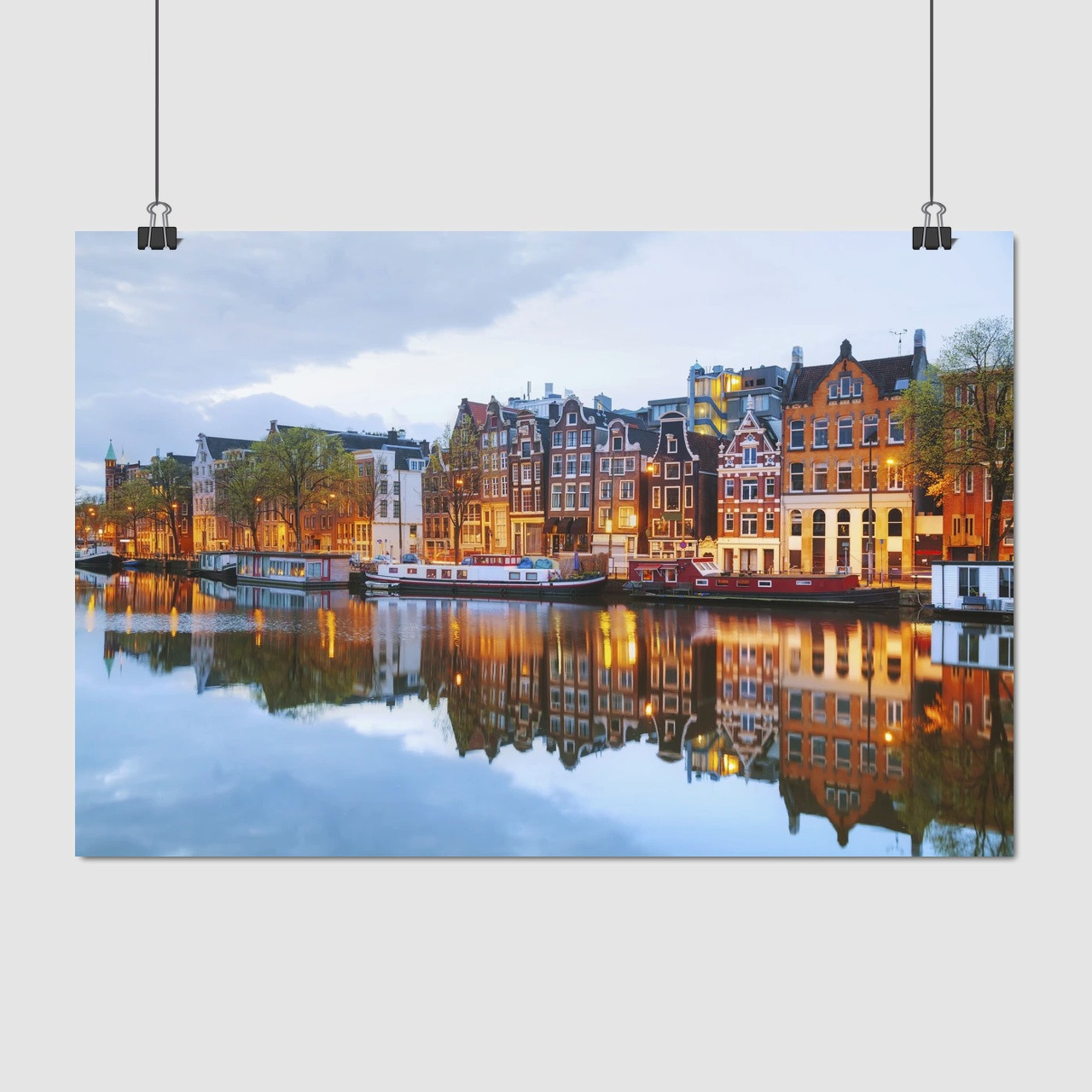 Плакат "Нідерланди, Амстердам, будинки відбиваються у воді, Amsterdam, Netherlands", 40×60см