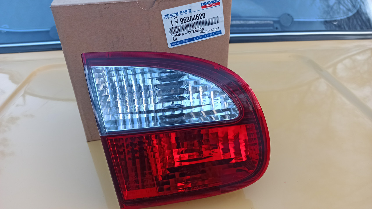 Ліхтар задній Ланос хетчбек HB внутрішній лівий 96304629