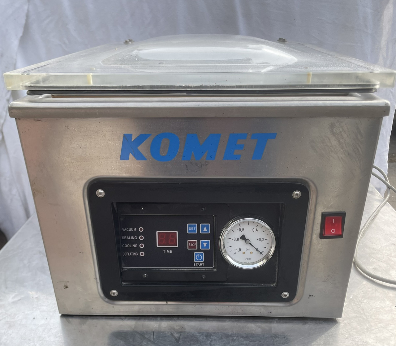 Вакууматор, упаковщик вакуумный Komet X15 запаечная планка 30см (б/у Германия )