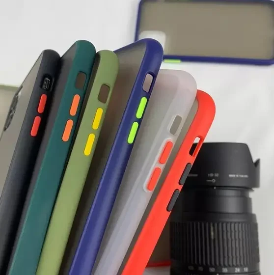 Чохол матовий Smoke Case для Realme C30