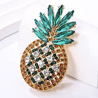 Брошка на золотистій основі ананас із різнобарвними кристалами, що переливаються, розмір виробу 60х35 мм