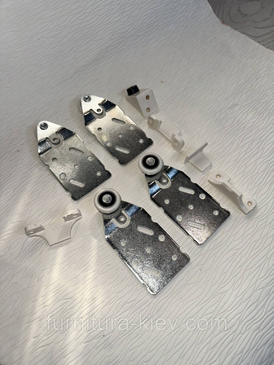 Комплект роликів  для підвісних дверей 30 кг, фото 1