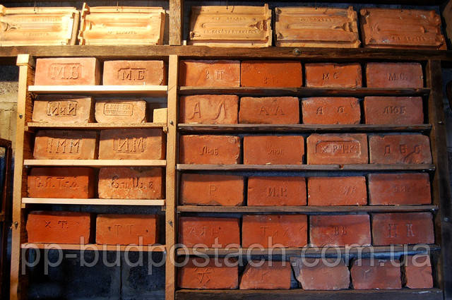 Червона цегла, історія та застосування Червона цегла, історія та застосування