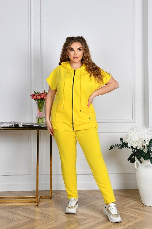 Літній жіночий спортивний костюм з коротким рукавом колір жовтий