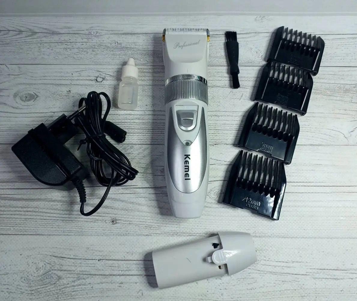 Машинка для стрижки Gemei GM-6688