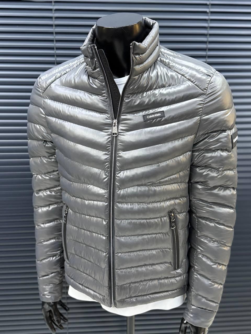 Чоловіча куртка вітровка CALVIN KLEIN D12583 сіра