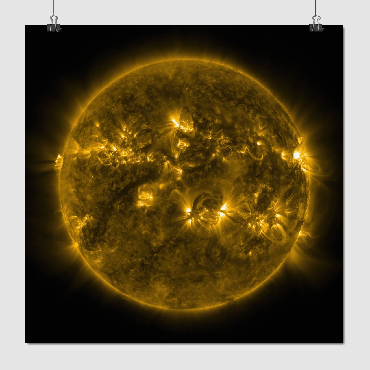 Плакат "Сонце, протуберанці у сонячній короні, Sun", 60×60см