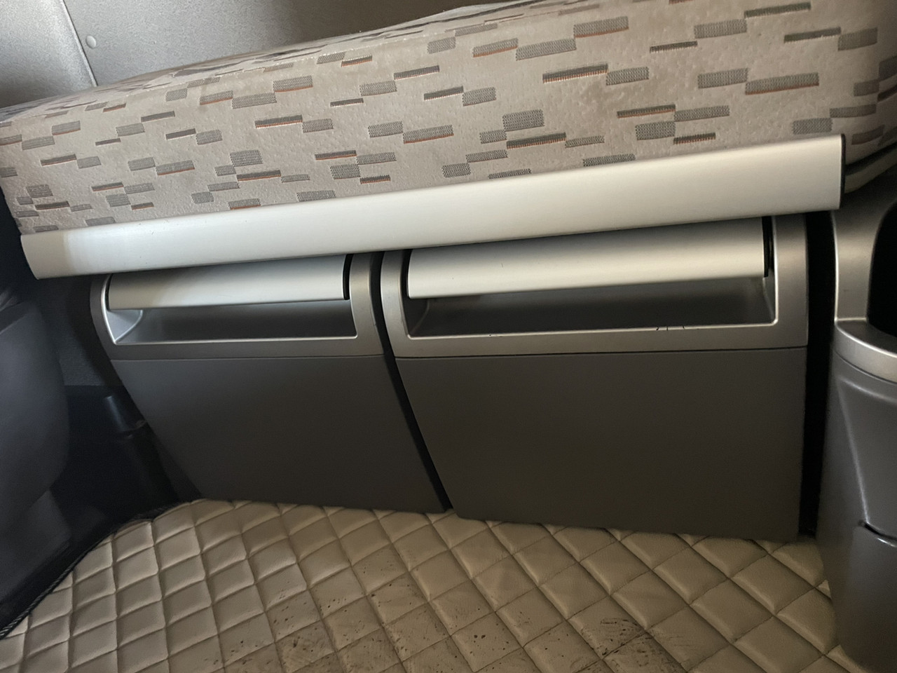 DAF E6 XF106 холодильник салону б/у, фото 1