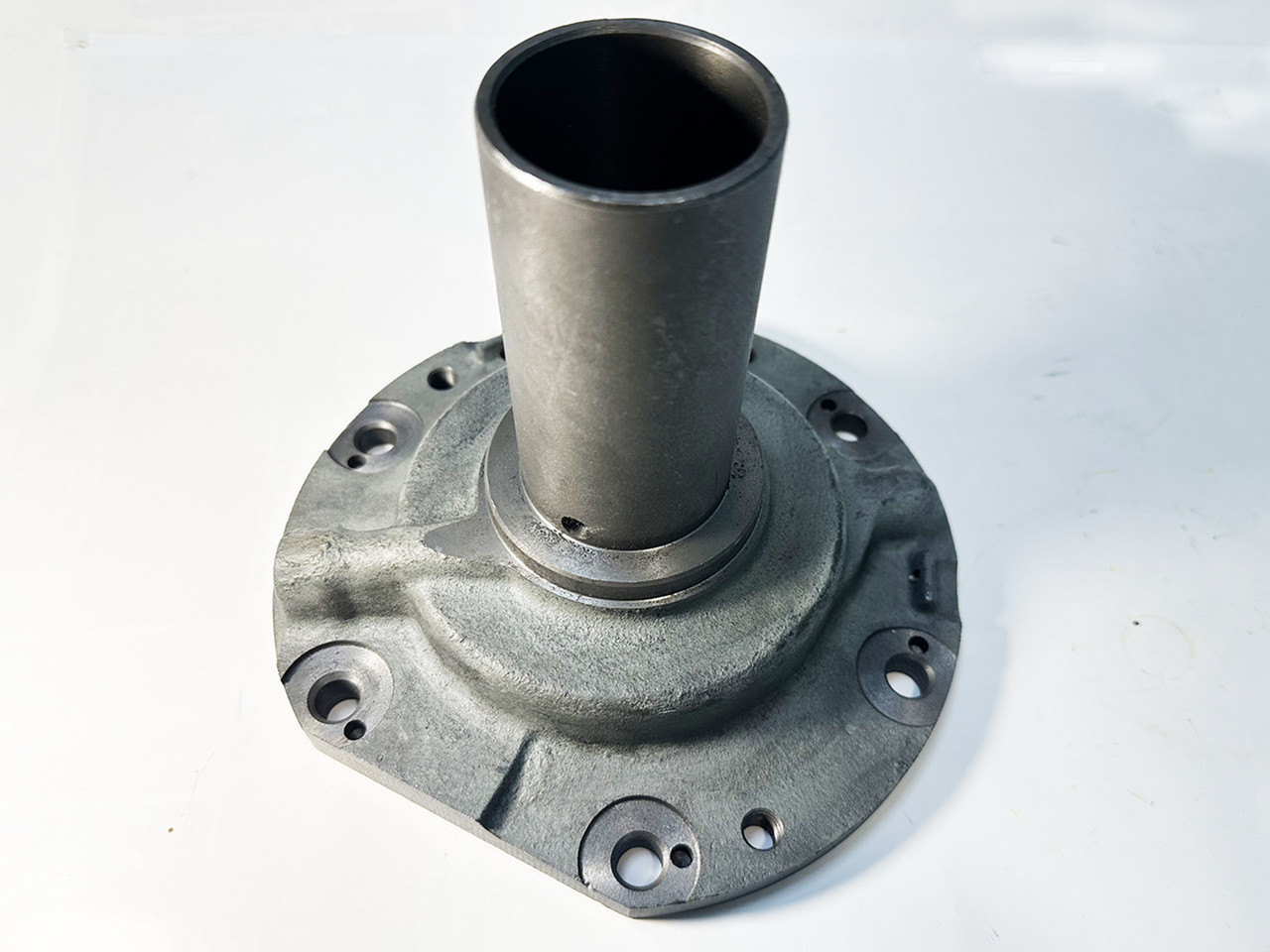 Кришка підшипника первинного валу дільника КамАЗ (Гарантпостач-К, Китай) 14.1701040