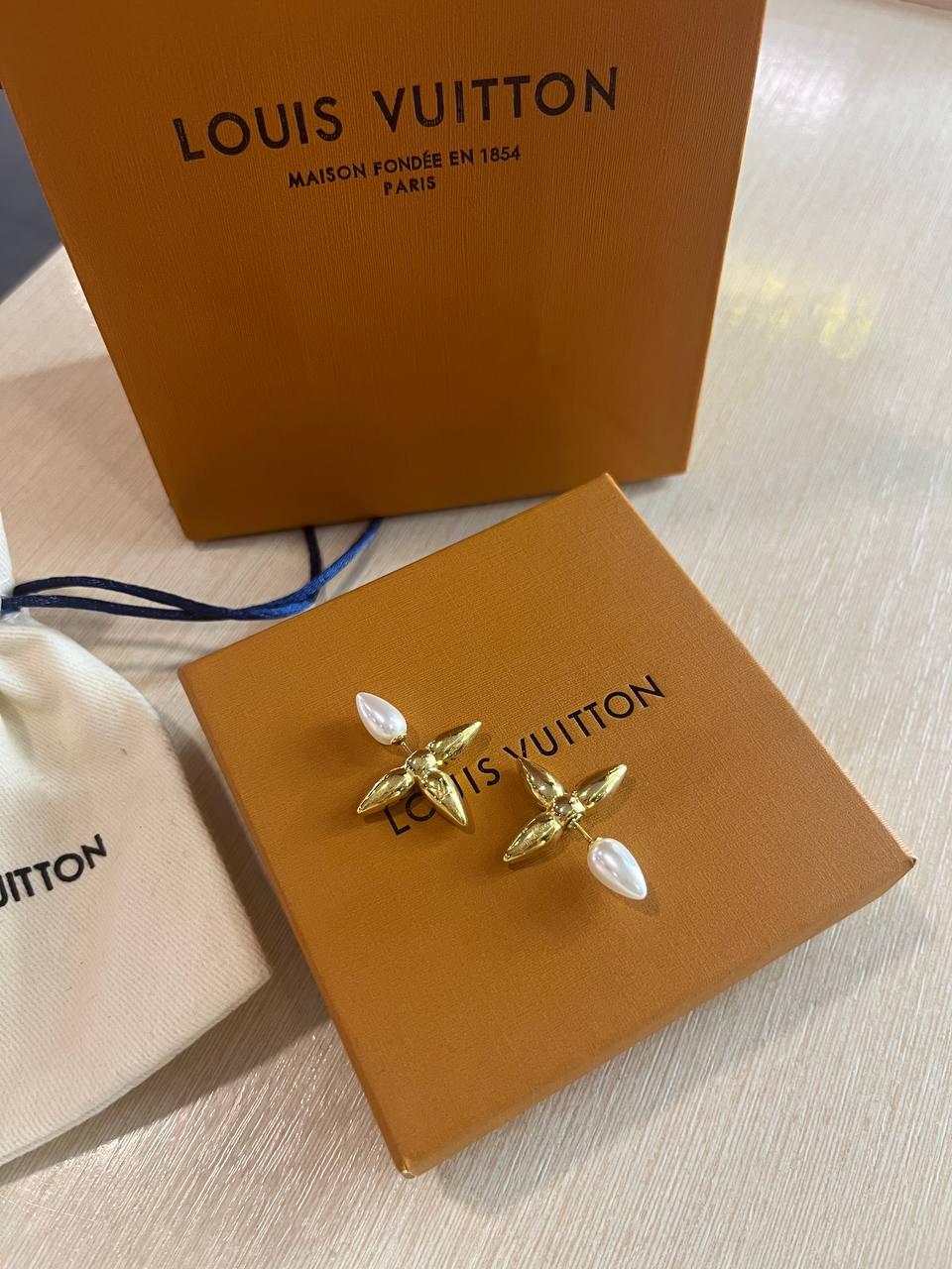 Луи Виттон сережки / Louis Vuitton сережки квітка