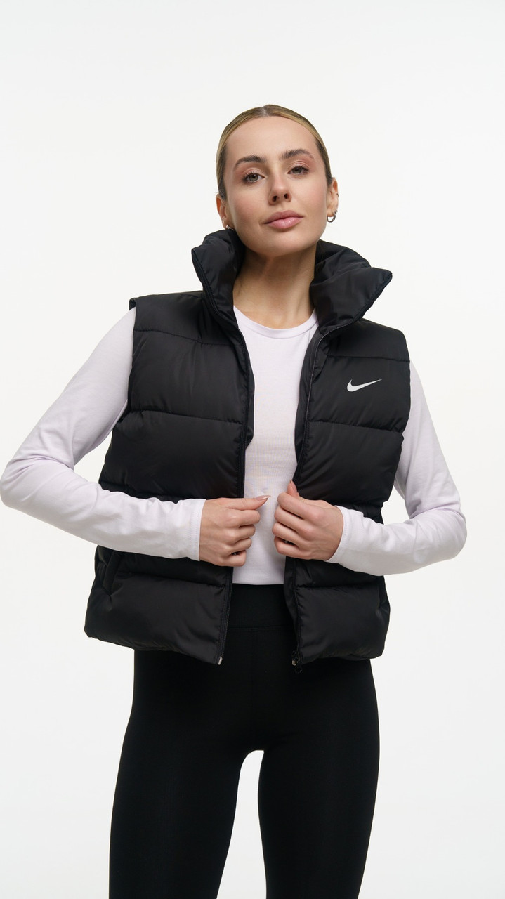 Жіноча жилетка Nike чорна коротка весняна осіння Безрукавка без капюшона демісезонна, фото 1