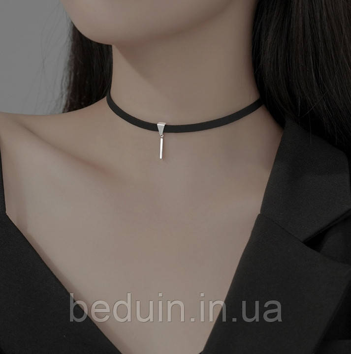 Шкіряний тонкий чорний чокер з підвіскою - Aushal Jewellery