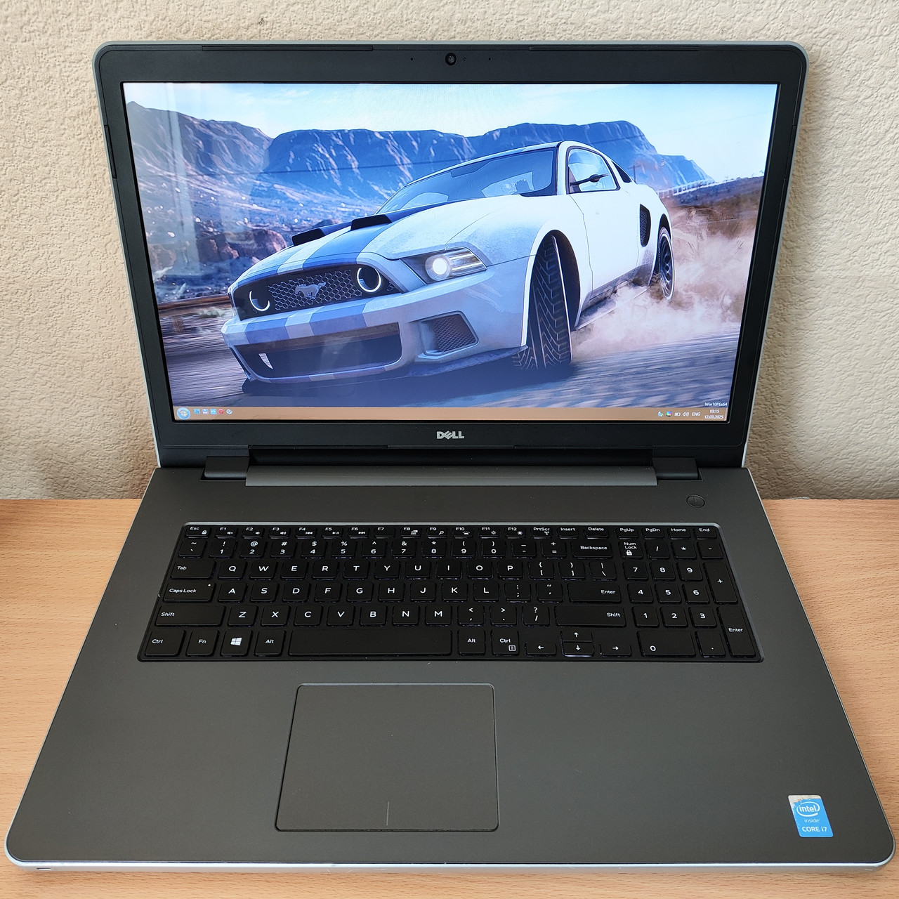 Ноутбук Dell Inspiron 5758 17.3" HD+ i7-5500U/8 GB DDR3/1 Tb HDD/Intel HD Graphics 4400