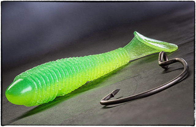 Силікон KEITECH SWING IMPACT FAT 2.8" (8 шт/уп) ea#11T Lime Chartrese Glow