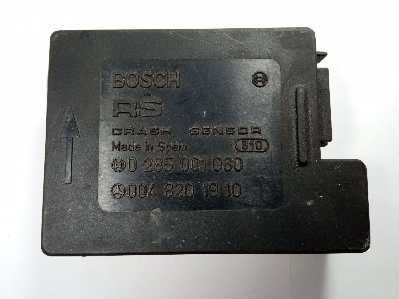 Електронний блок керування Mercedes Bosch 0 285 001 060 / 0285001060 / 004 820 19 10 / 0048201910 / MB124