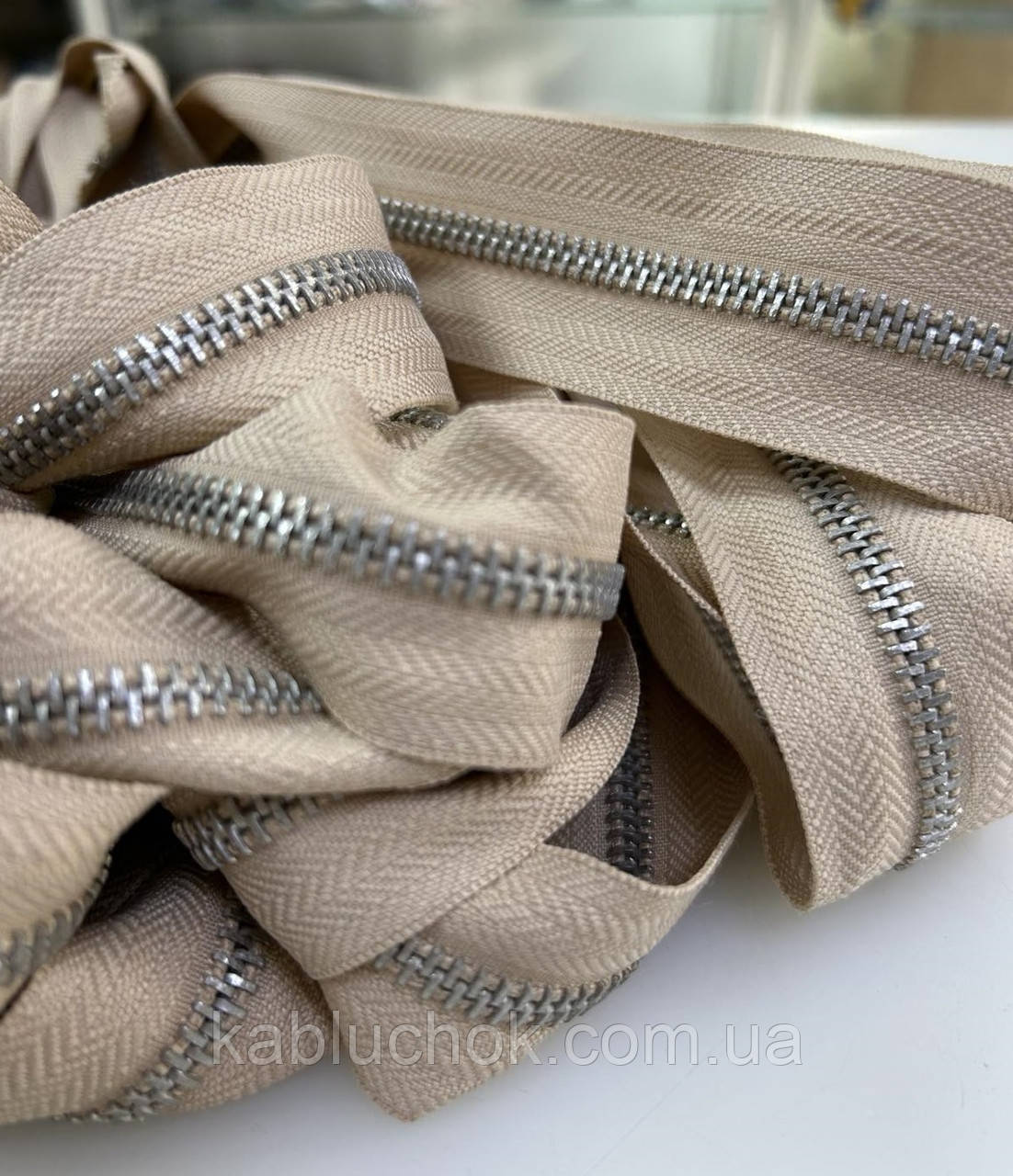 Блискавка No 5 колір беж /нікель, металева метрова від 1 м, фото 1