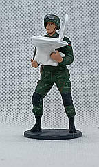 Окупант з унітазом 2022 фігурка | Масштаб 1:32 | Україна