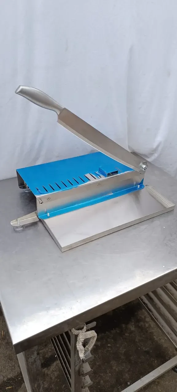Великий ніж-слайсер для тонкого нарізання продукту Vektor JI35k (Довжина леза 375 мм)