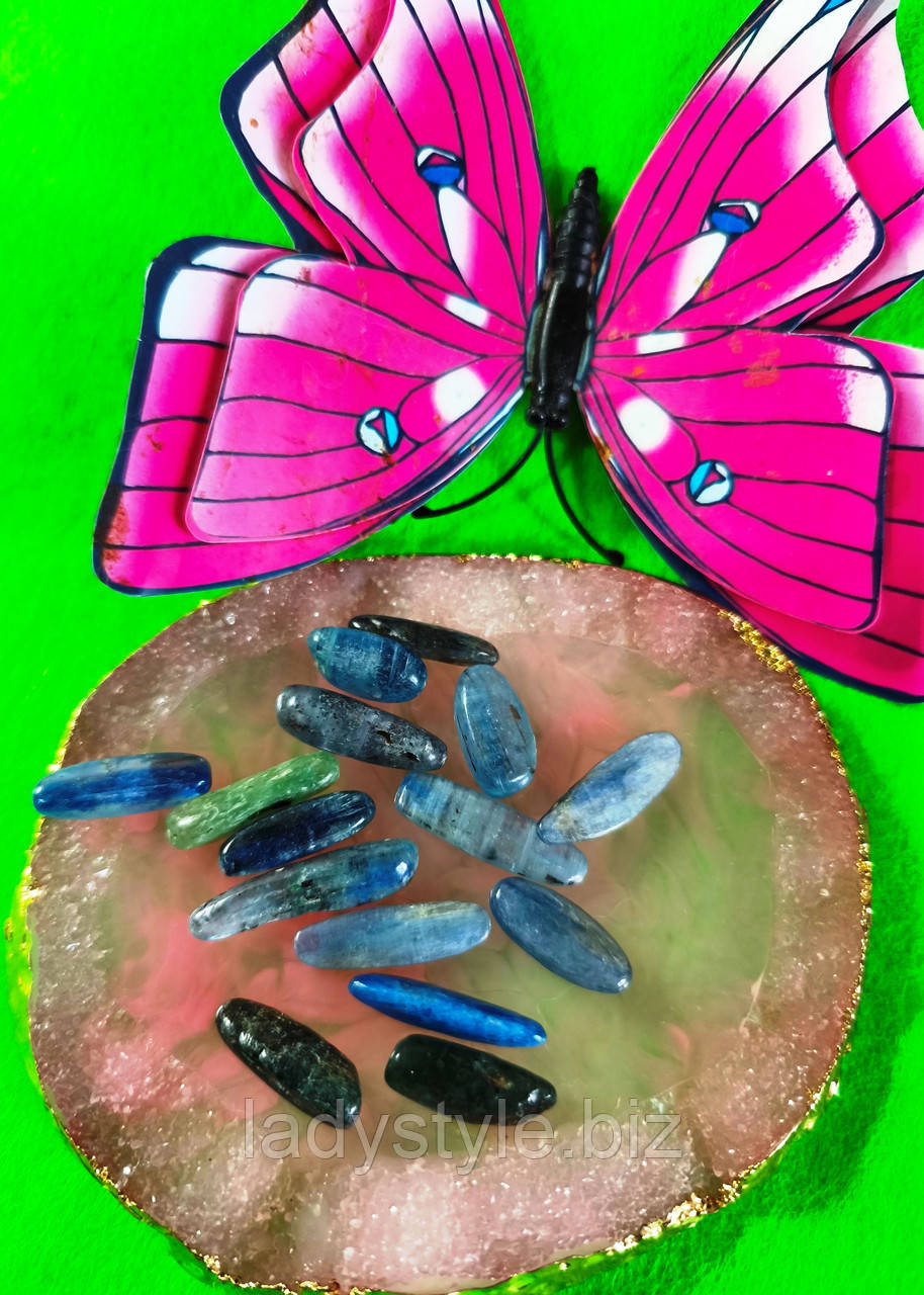 Натуральний необроблений кіаніт 3 карата, фото 1