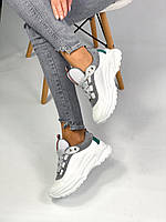 Кросівки кожані жіночі білі на шнурках