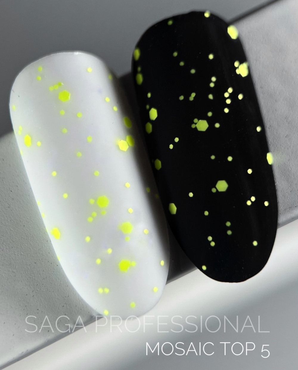 SAGA Top Mosaic №05 Матовий топ з салатовими каміфубуками, 9 мл, фото 1