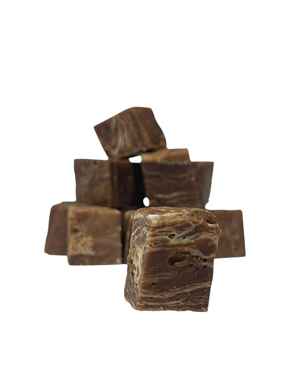 SM-010 Мармурові кубики з КОНИНИ великі Хелси Снек Premium на вагу (ціна вказана за один кг), фото 1