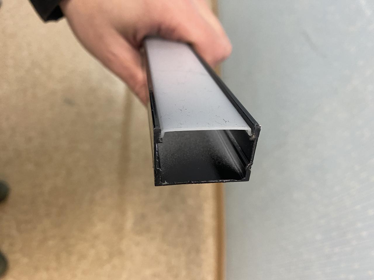 Профіль для світлодіодної стрічки накладний ЛП20 з розсіювачем чорний, фото 1