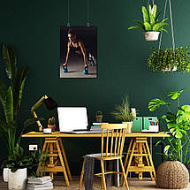 Плакат "Бодібілдерша віджимається на гирях", 60×43см, фото 5