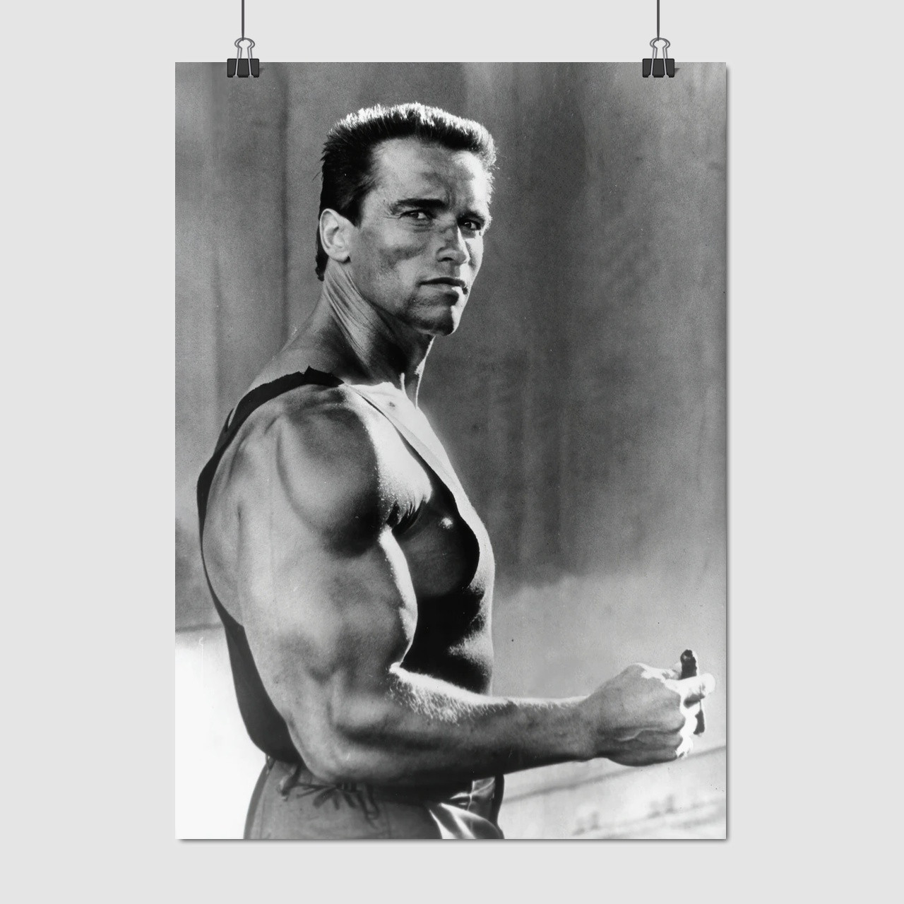 Плакат "Арнольд Шварценеггер із сигарою, Arnold Schwarzenegger", 60×43см