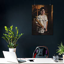 Плакат "ВОНО, Річард Тозієр (Фінн Вулфхард) з битою, Finn Wolfhard", 60×43см, фото 3