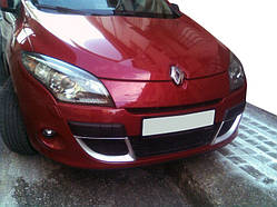Накладки в бампер (2008-2012, 2 шт, під фарбування) для Renault Megane III рр