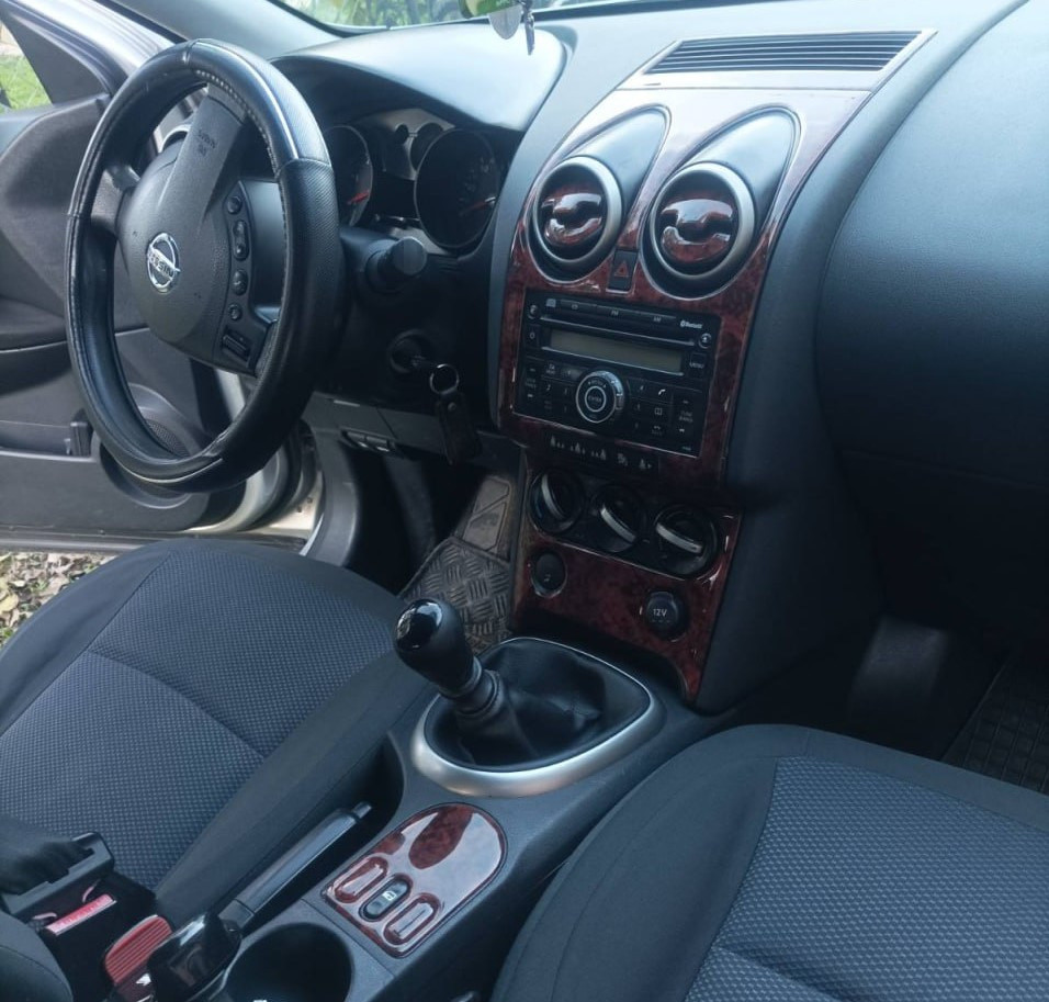 Накладки на панель Карбон для Nissan Qashqai 2007-2010 рр, фото 1